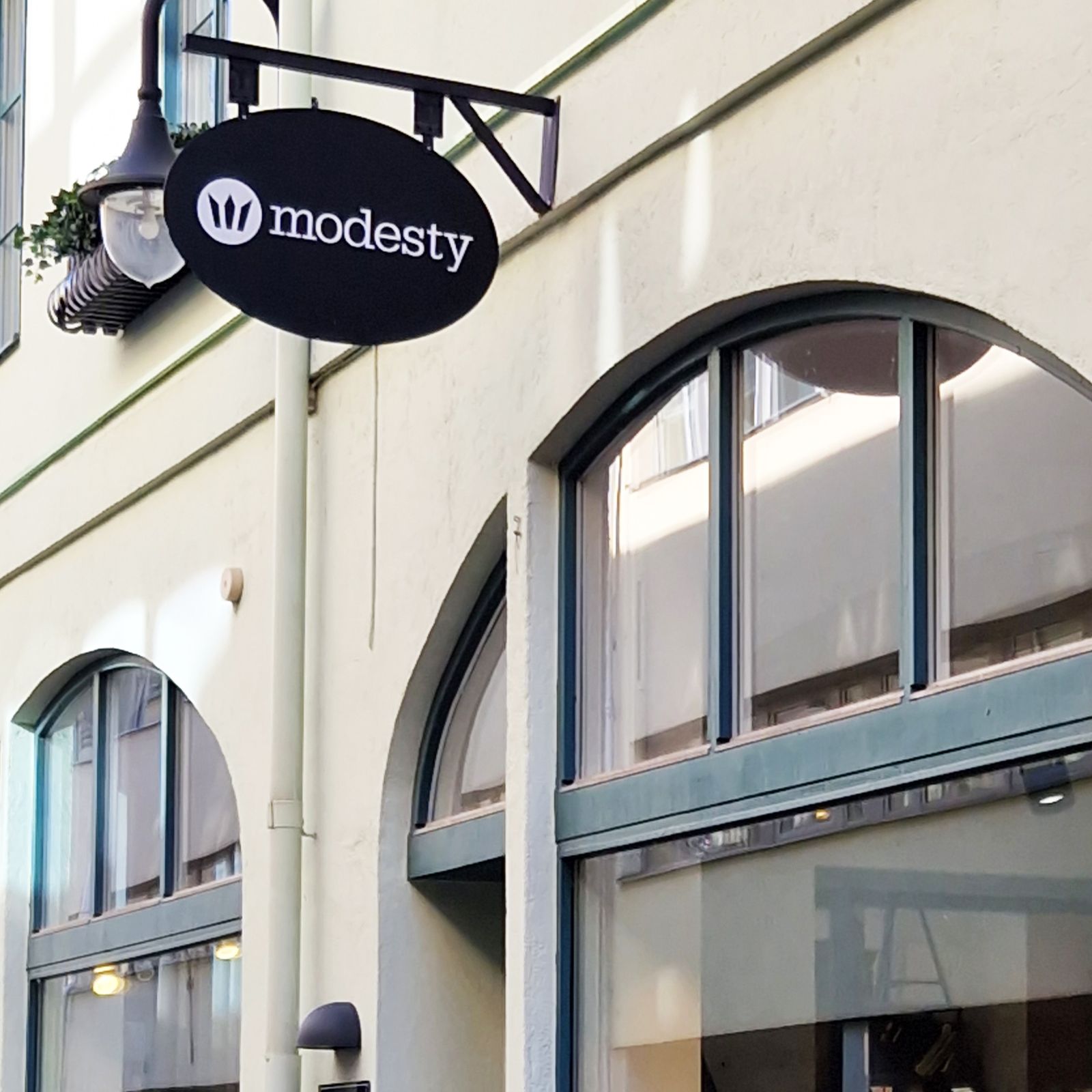 Modesty Concept Göteborg by OBLURE