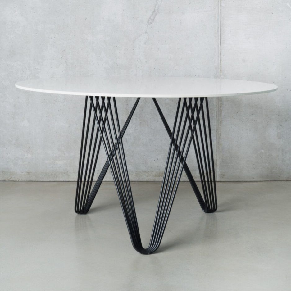 Pacemaker Table Ø120 by OUTOO