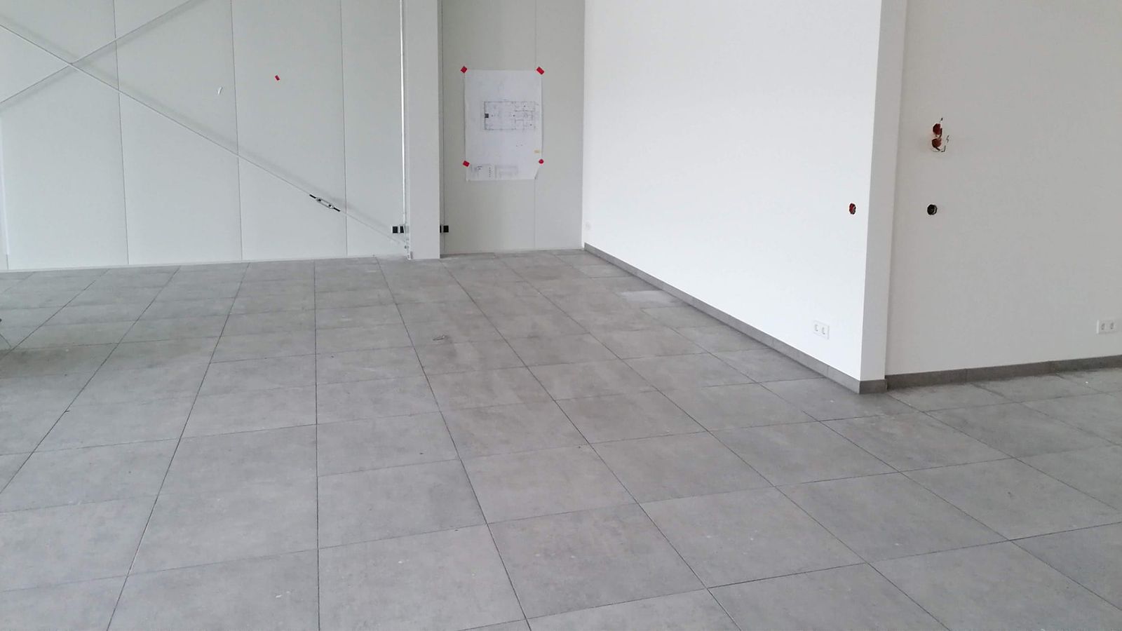 RESTYLING OF A HILTI STORE IN GERMANY by Pave and Go