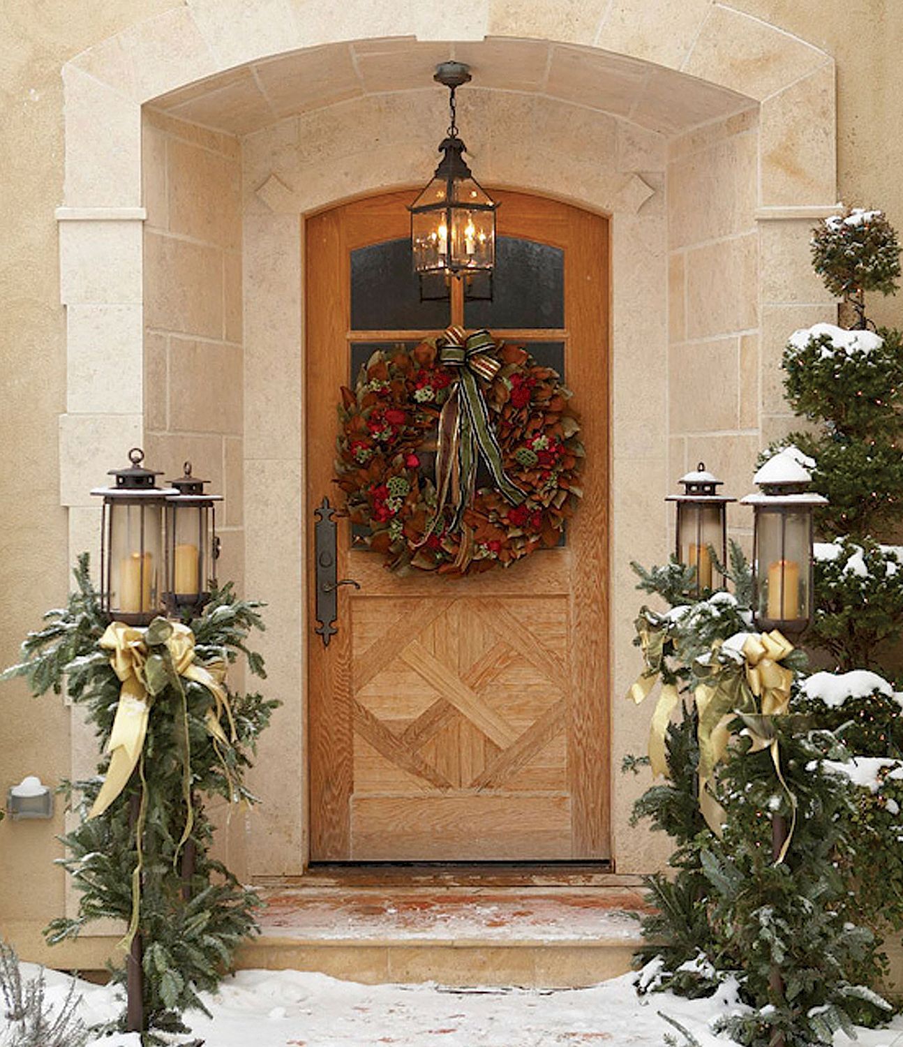 Holiday Prep: Luxury Hardware Upgrades for a Show-Stopping Seasonal Gathering by Rocky Mountain Hardware