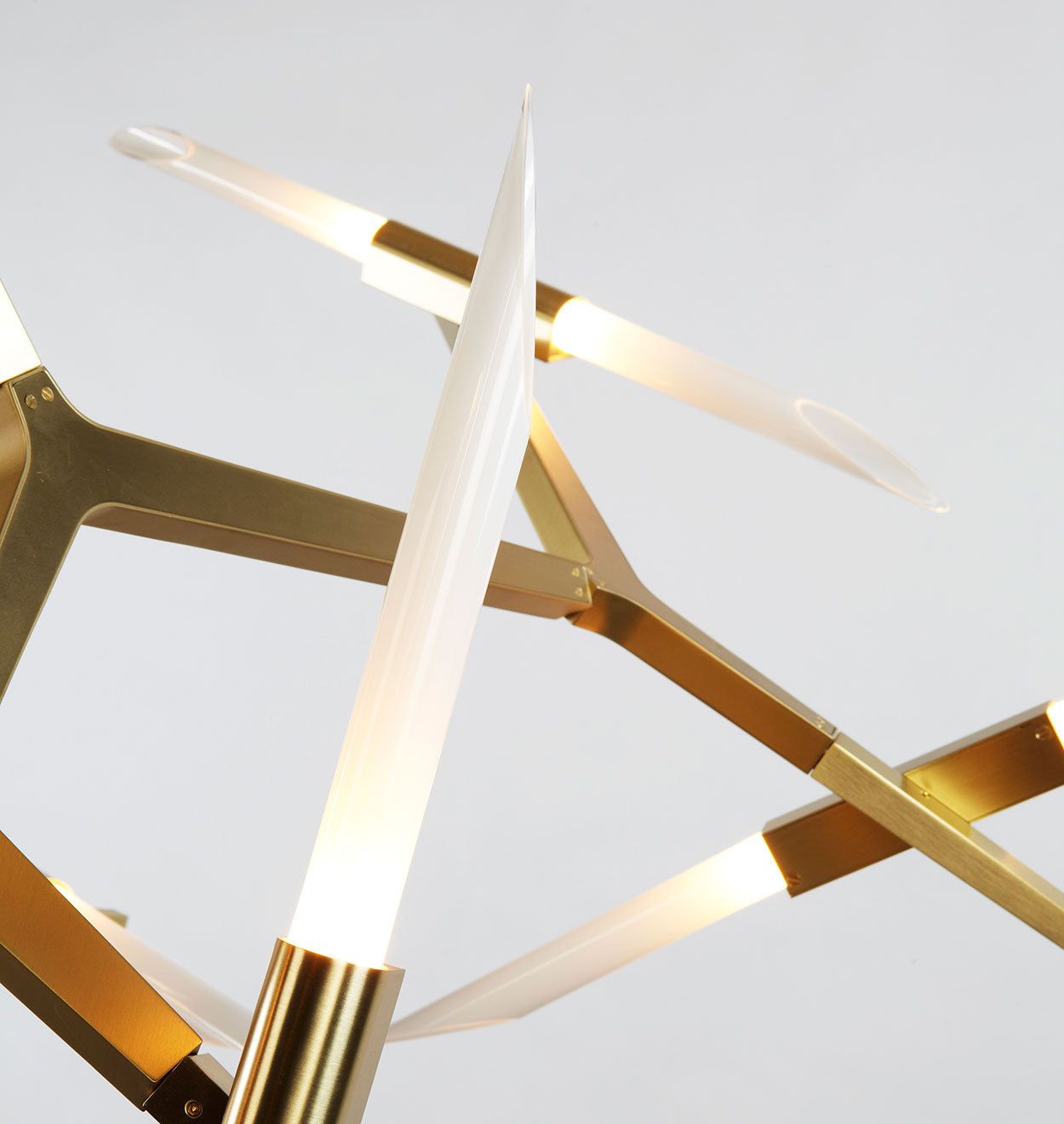Agnes Diffuser | Angle-cut glass | Roll & Hill by Roll & Hill