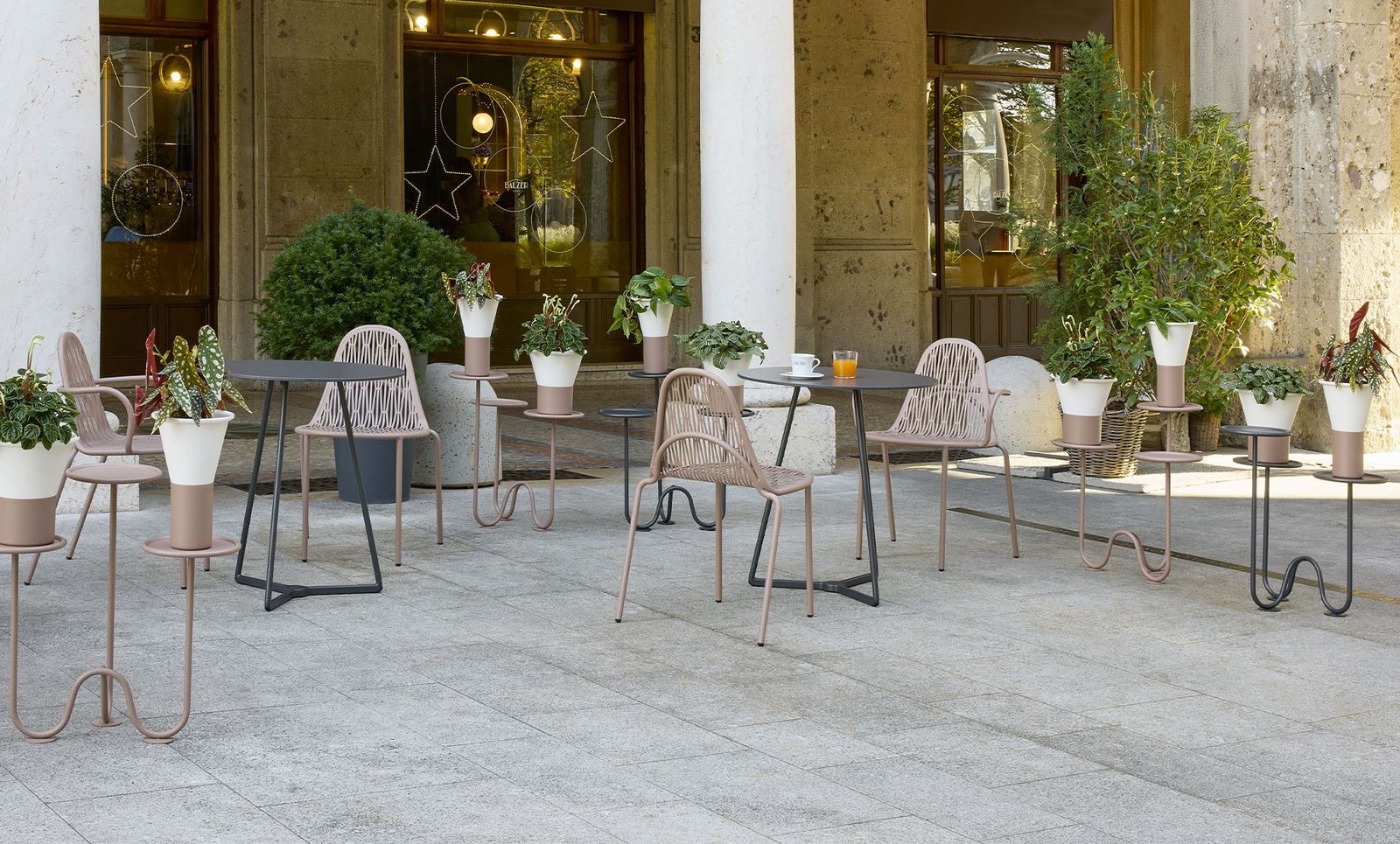 Mimosa - Plant holder - floor - S•CAB by Scab Giardino spa