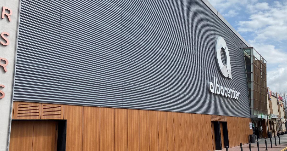 Commercial Center Albacenter | Trespa by TRESPA INTERNATIONAL