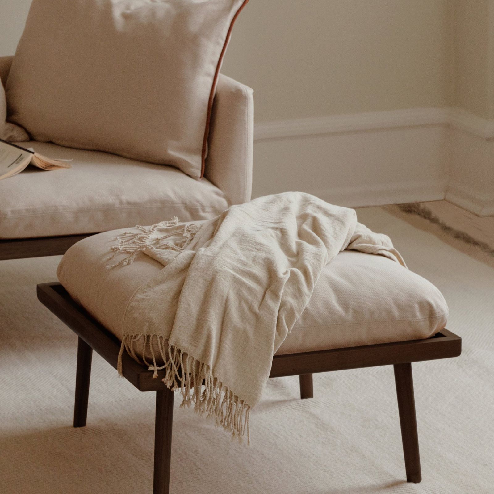 Lounge Around Shuffle | pouffe by UMAGE (Vita Copenhagen)