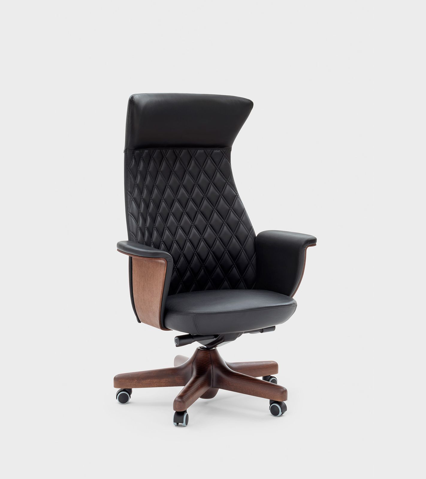 Executive armchair - Viganò & C. by Viganò & C. srl a socio unico