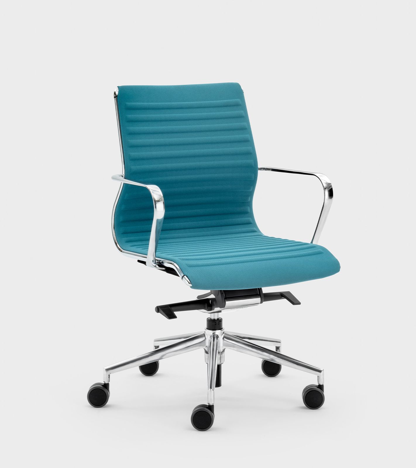 Padded manager armchair - Viganò & C. by Viganò & C. srl a socio unico