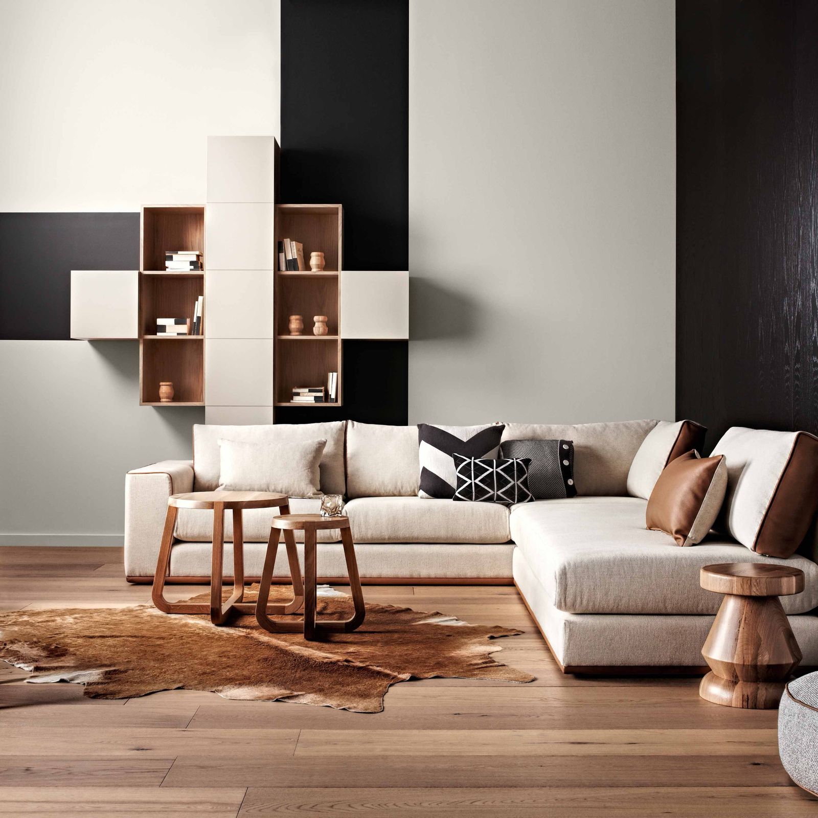 Jade Lamp Table by Zuster