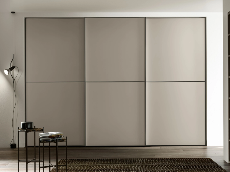 INTERMEZZO - Wooden wardrobe with sliding doors by Adok