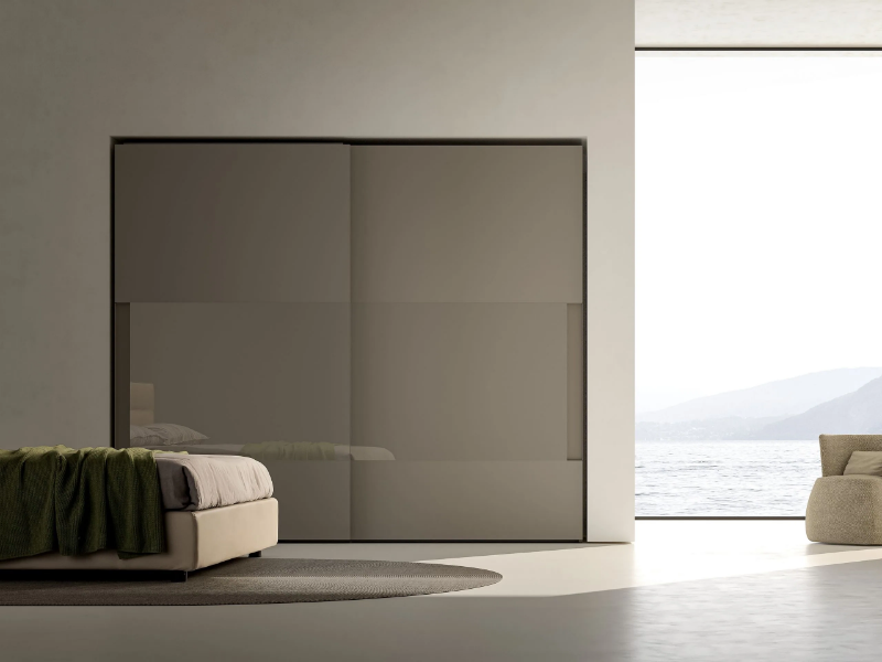 SHINE - Wood and glass wardrobe with sliding doors by Adok
