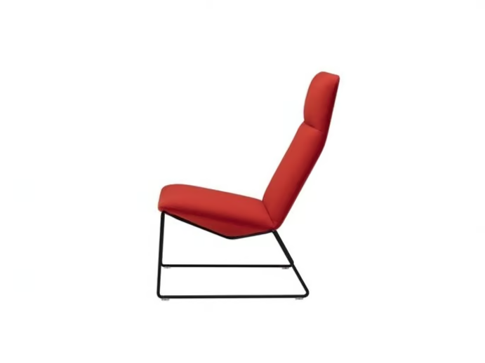 CAPRI LOUNGE BU1695 - Sled base fabric armchair by Andreu World