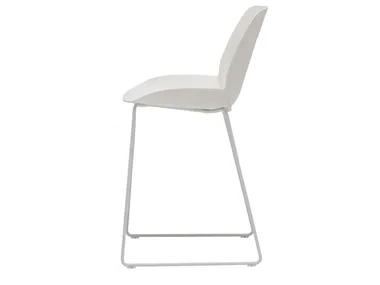 NUEZ OUTDOOR BQ2892 - High Polymer garden stool with footrest by Andreu World