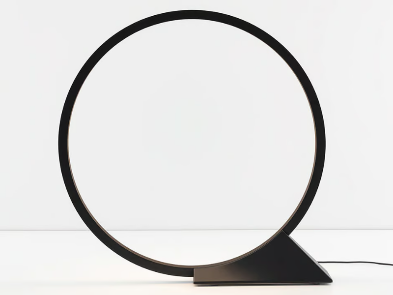 "O" INDOOR - LED aluminium floor lamp by Artemide