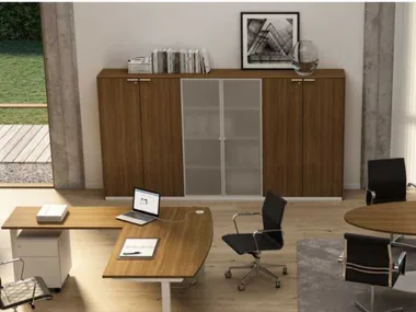 WINGLET - Tempered glass office storage unit with hinged doors with lock by Bralco