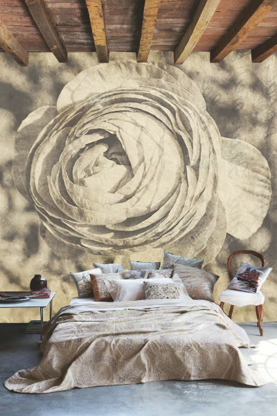 LUX - Wallpaper with floral pattern _ creativespace by Creative Space