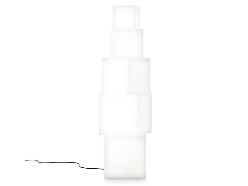 CUBOS - Polyethylene floor lamp by Diabla