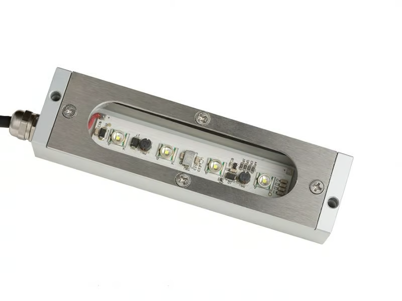 PIPEDO - LED outdoor steplight/profile by ENGI