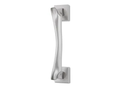 ANATOMICA SQ - Contemporary style pull handle by Ento
