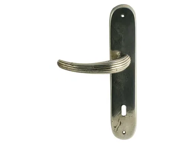 GAUDIUM MG3071 - Bronze door handle on back plate by Fama International