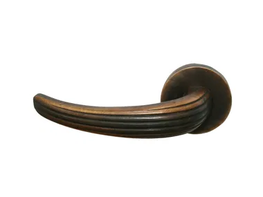 GAUDIUM MG3072 - Bronze door handle on rose by Fama International