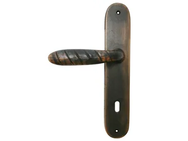 GAUDIUM MG3211 - Bronze door handle on back plate by Fama International