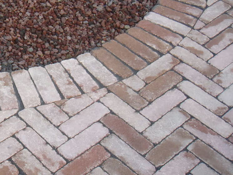 LISTELLO ANTICATO - Concrete outdoor floor tiles with terracotta effect by FAVARO1