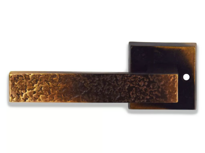ONDA - Bronze door handle on rose by GIARA ART DESIGN-BRONZE