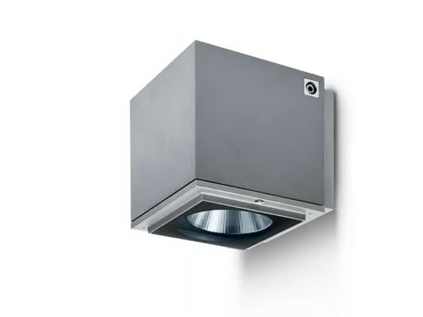 IPRO - LED RGB die cast aluminium outdoor wall lamp by iGuzzini