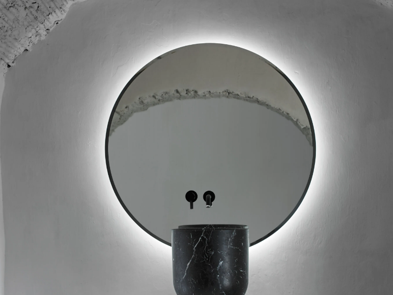 ORIGIN - Round bathroom mirror with integrated lighting by INBANI