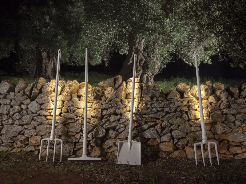 TOBIA - LED technopolymer floor lamp by Karman