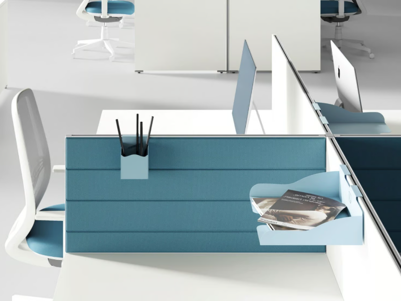 OXI - Sound absorbing desktop partition by Las Mobili