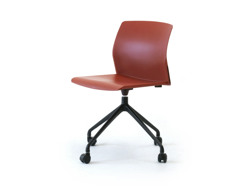 OCEAN - Recycled plastic office chair with castors by Leyform