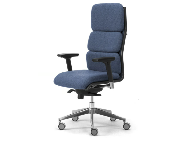 ORIGAMI MASTER - Fabric office chair with armrests with 5-Spoke base by Leyform
