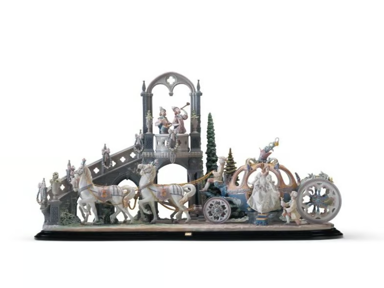 CINDERELLA'S ARRIVAL - Porcelain decorative object by Lladró