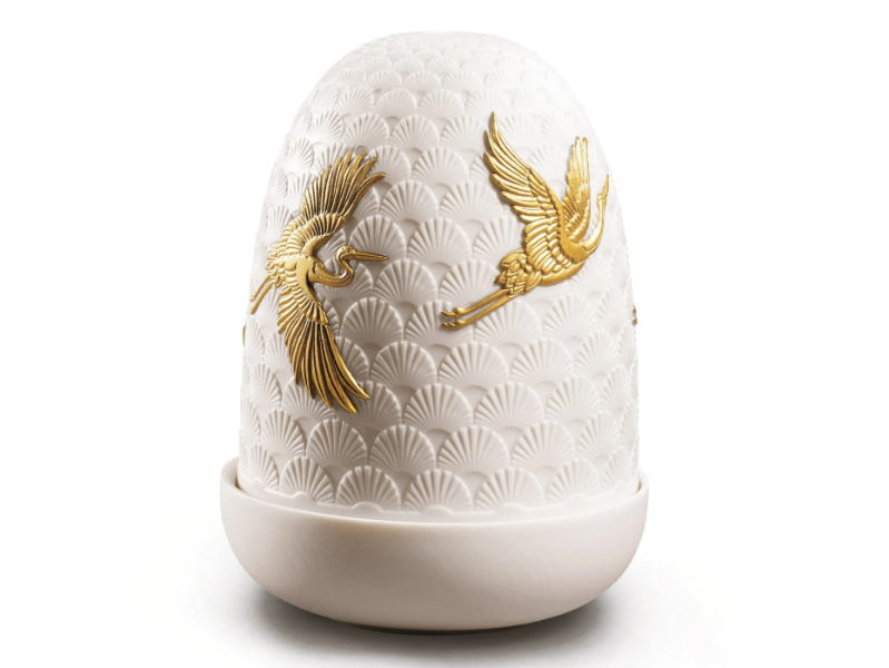 CRANES DOME - LED rechargeable porcelain table lamp by Lladró
