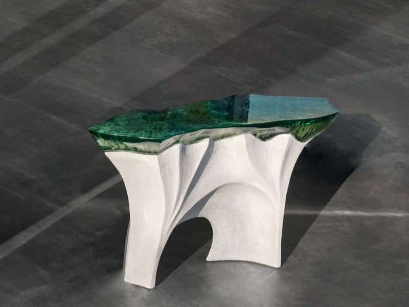 ETRETAT - Bench by LO Contemporary