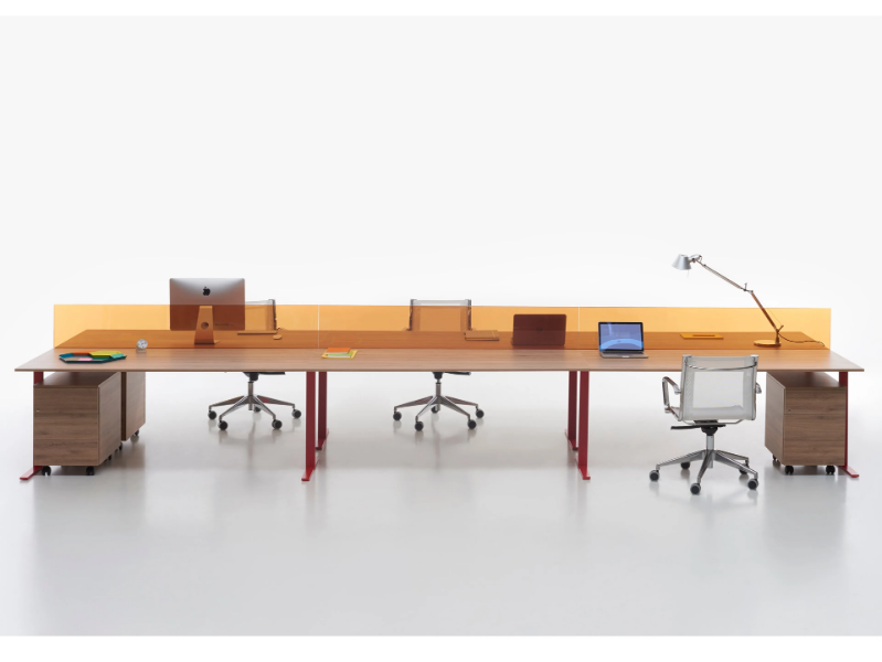 T-LEG - Multiple wooden office desk with desk screens by Manerba
