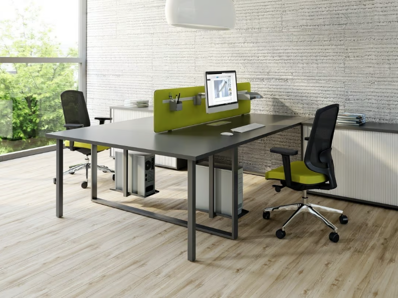 OGI_Q - Rectangular multiple office desk with shelves by Mdd