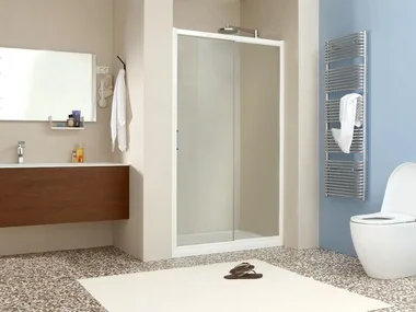 LIVE P1S - Niche shower cabin with sliding door by MEGIUS