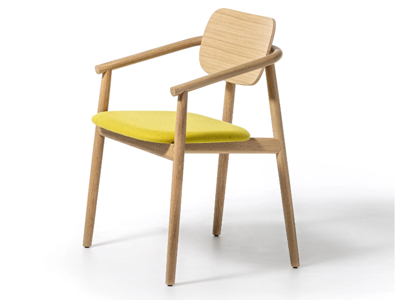KLARA - Solid wood chair with integrated cushion by Moroso