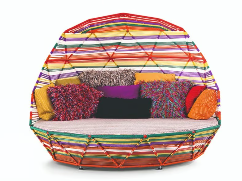 TROPICALIA - Igloo technopolymer garden bed by Moroso