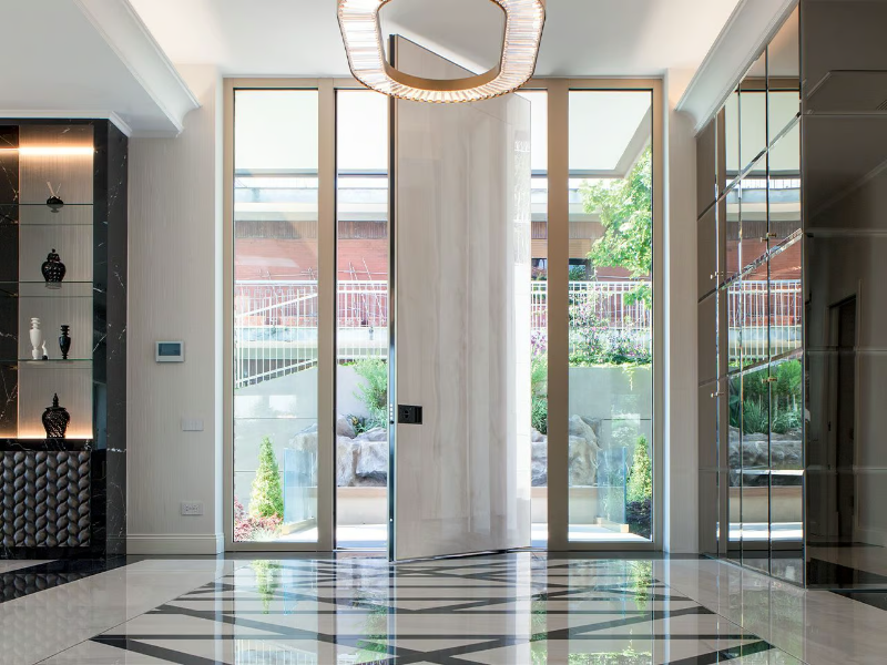 SYNUA 3TT - Energy-saving entry door by OIKOS VENEZIA