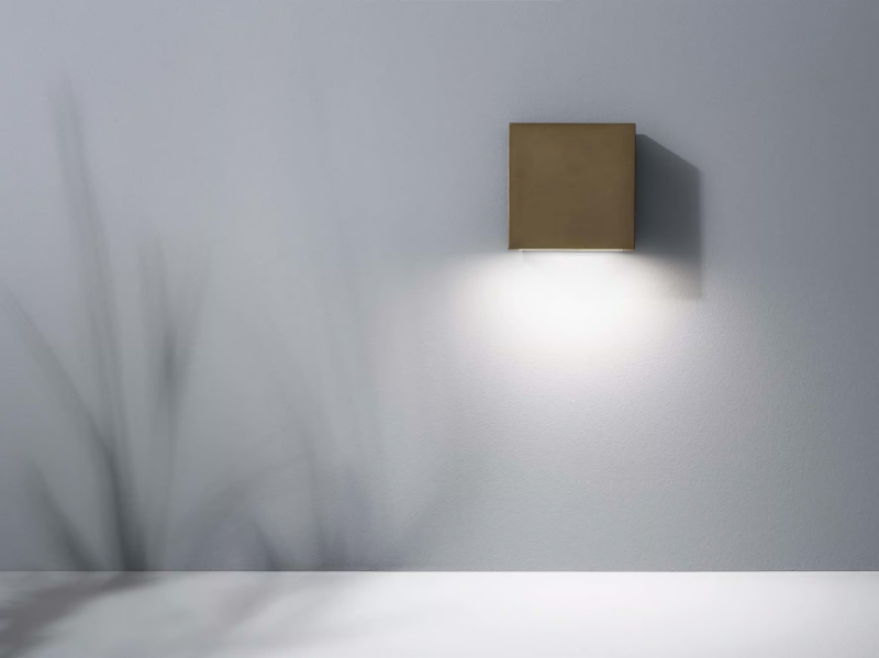 MARKIL - LED wall-mounted outdoor aluminium steplight by Olev