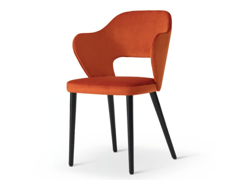 QUINN 682 - Upholstered velvet chair with armrests by Origins 1971