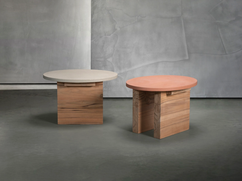 RAF OUTDOOR - Oval teak garden side table by Piet Boon