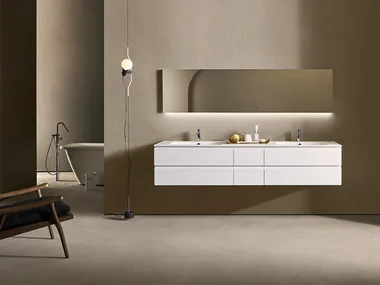 MIDI 101 - Bathroom composition with wall-mounted washbasin, towel rail and mirror by Pirovano