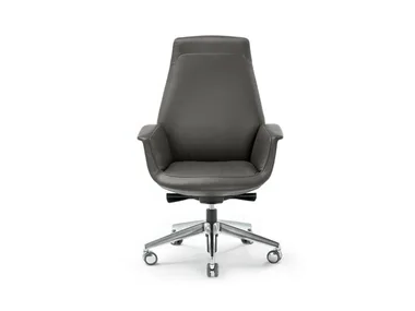 DOWNTOWN - Swivel leather executive chair with 5-spoke base with castors by Poltrona Frau