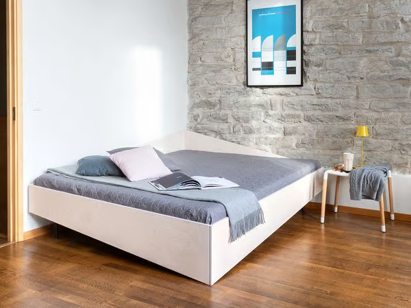 CORNERBED - Wooden bed by Radis