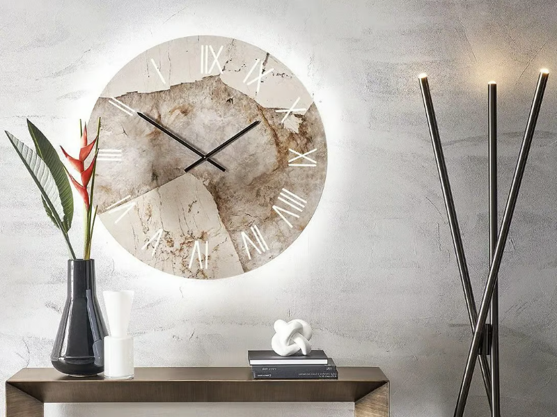 PORTOROTONDO - Round ceramic wall clock with LED lighting by RIFLESSI
