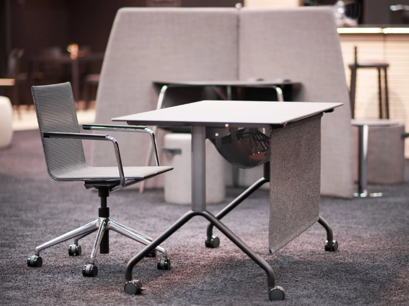 FX TABLE - Folding workstation desk with casters by Rosconi