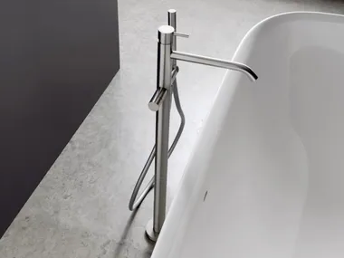 40MM - Floor standing stainless steel bathtub set with hand shower by Rubinetterie Treemme